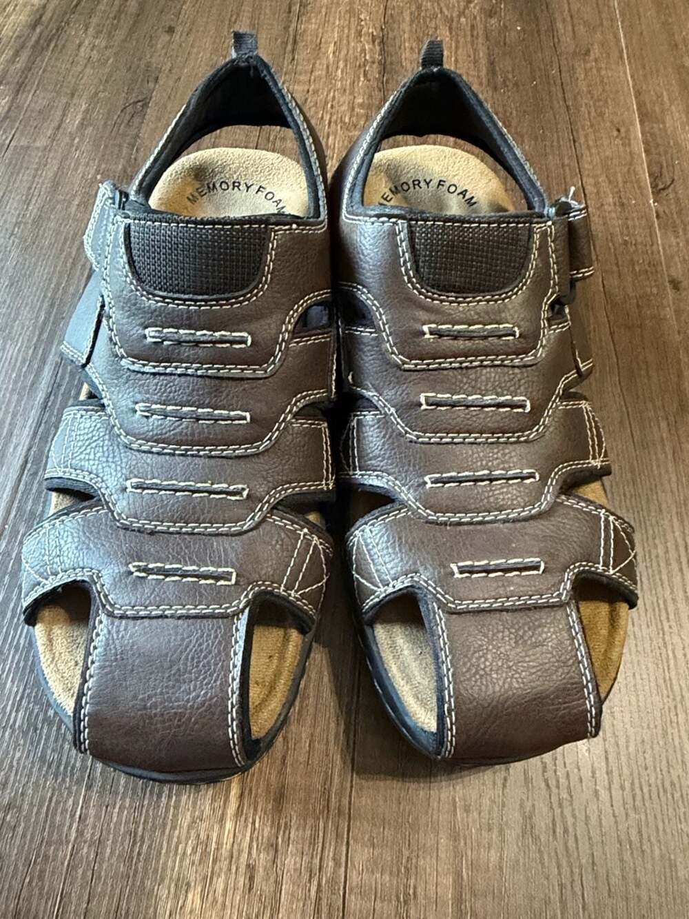 Dockers Searose Fisherman Sandals Size 8M Brown Memory Foam